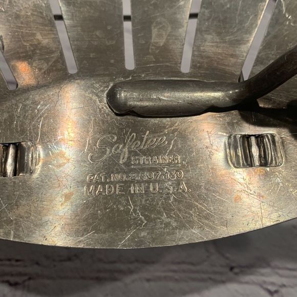 Safetee Vintage Pot Strainer - Picture 4 of 5